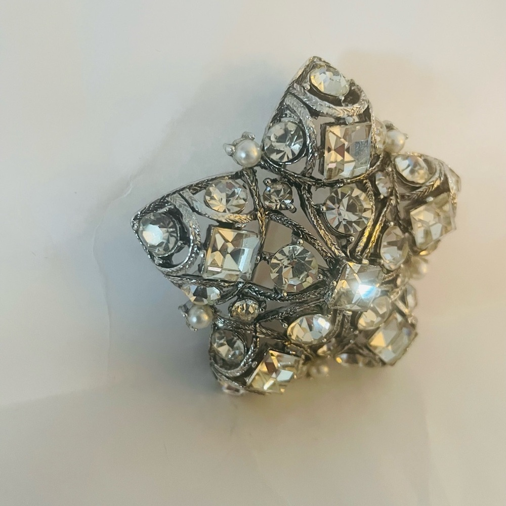Signed Lisner Star Brooch - Picture 2 of 7
